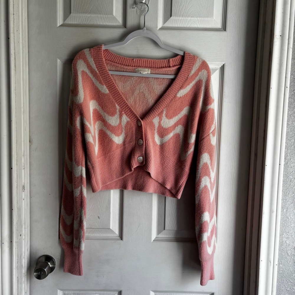 Y2K Pink Swirl Cropped‎ Cardigan Sweater